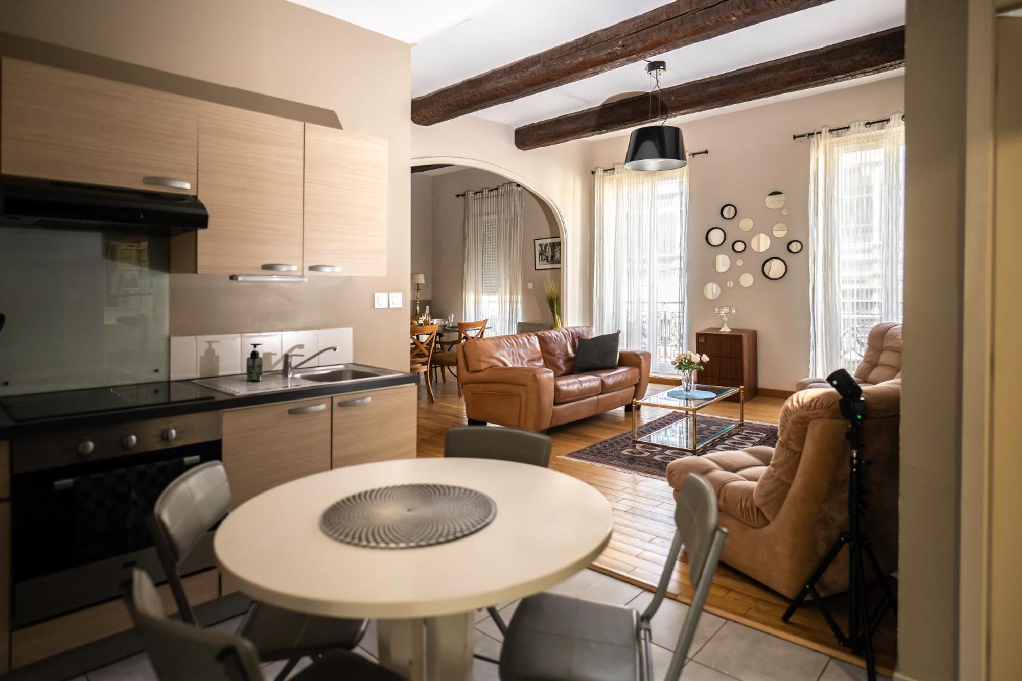 Saëns 4-T3 avec garage privé optionnel-Centre historique et plages à 16km ! Béziers Exterior foto